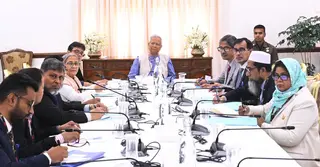 গভীর সমুদ্রে গবেষণা ও সমস্যা চিহ্নিত করতে প্রধান উপদেষ্টার গুরুত্বারোপ